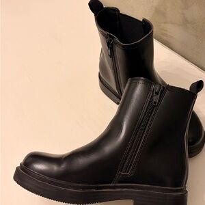 H&M Kids Sleek Black Boots